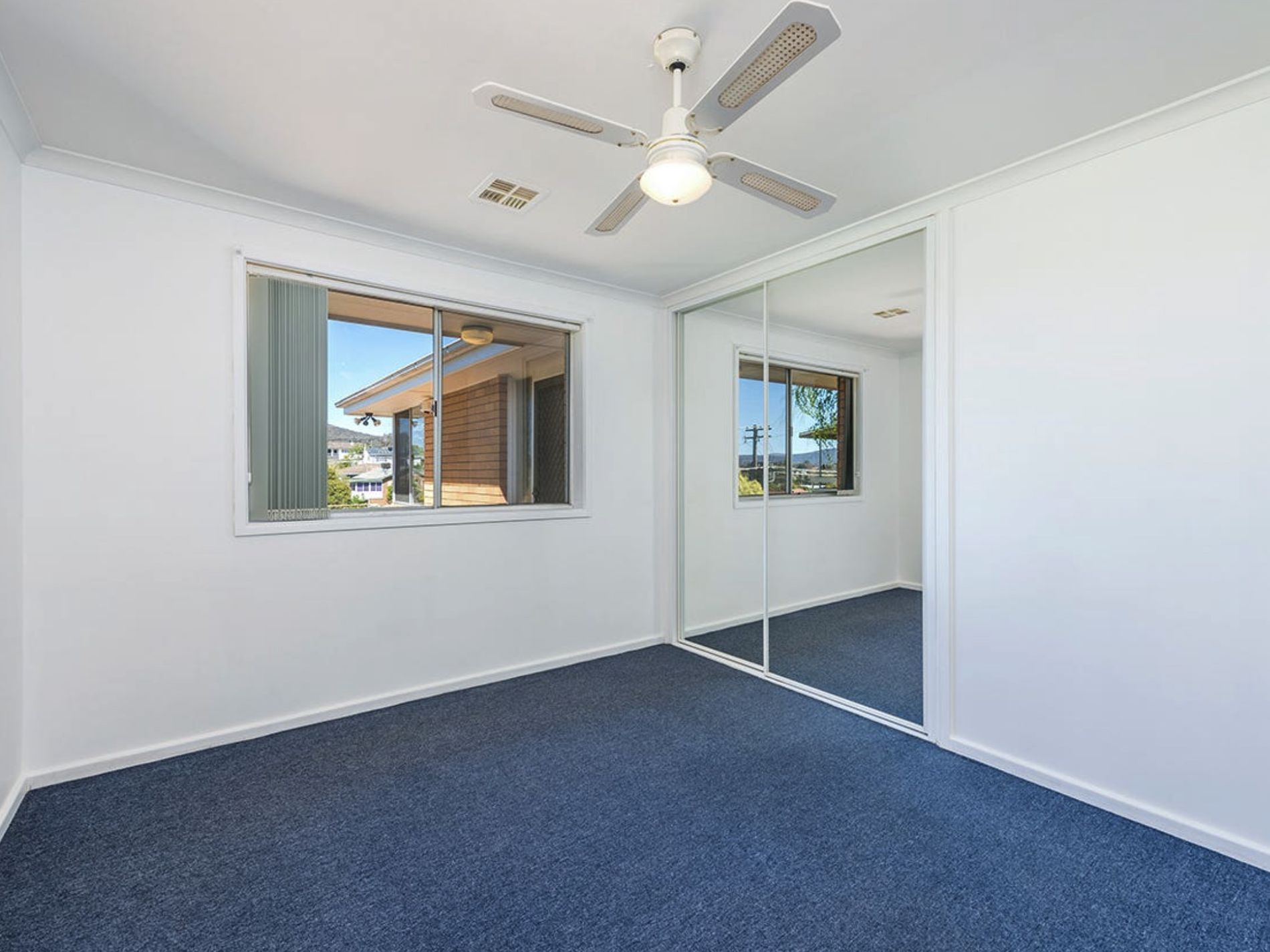 25 Early Street, Crestwood