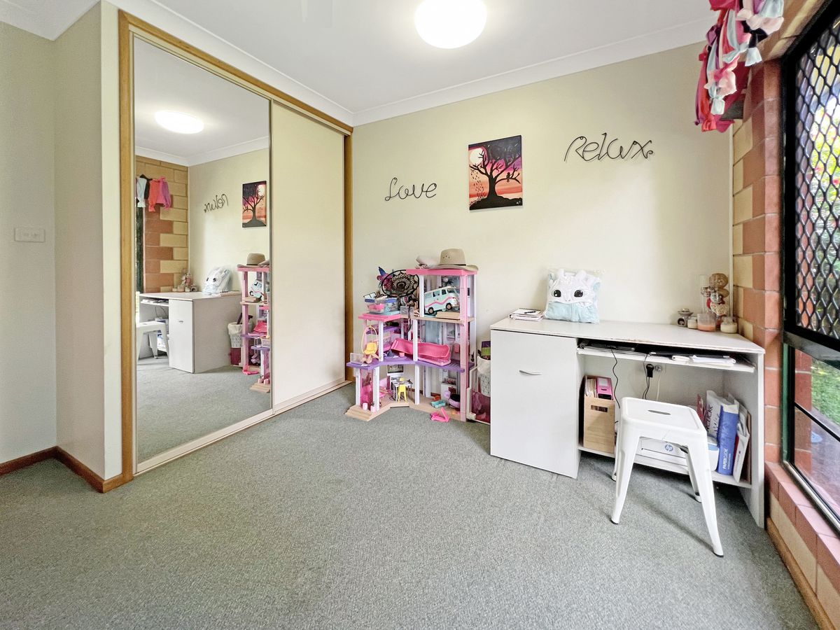 34 Paine Street, Atherton