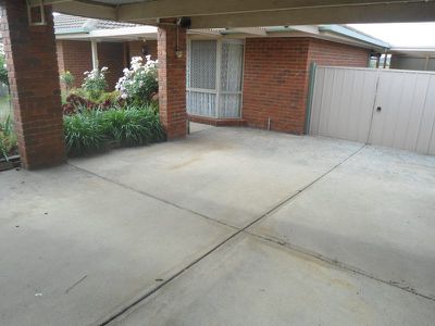 27 Mulholland Crescent, Grovedale