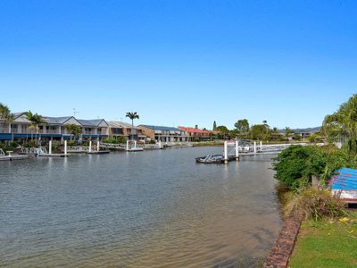 31 Schirrmann Drive, Maroochydore