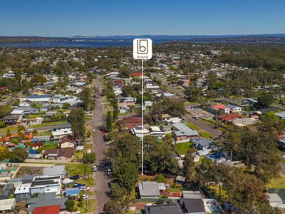 146 Manoa Road, Halekulani