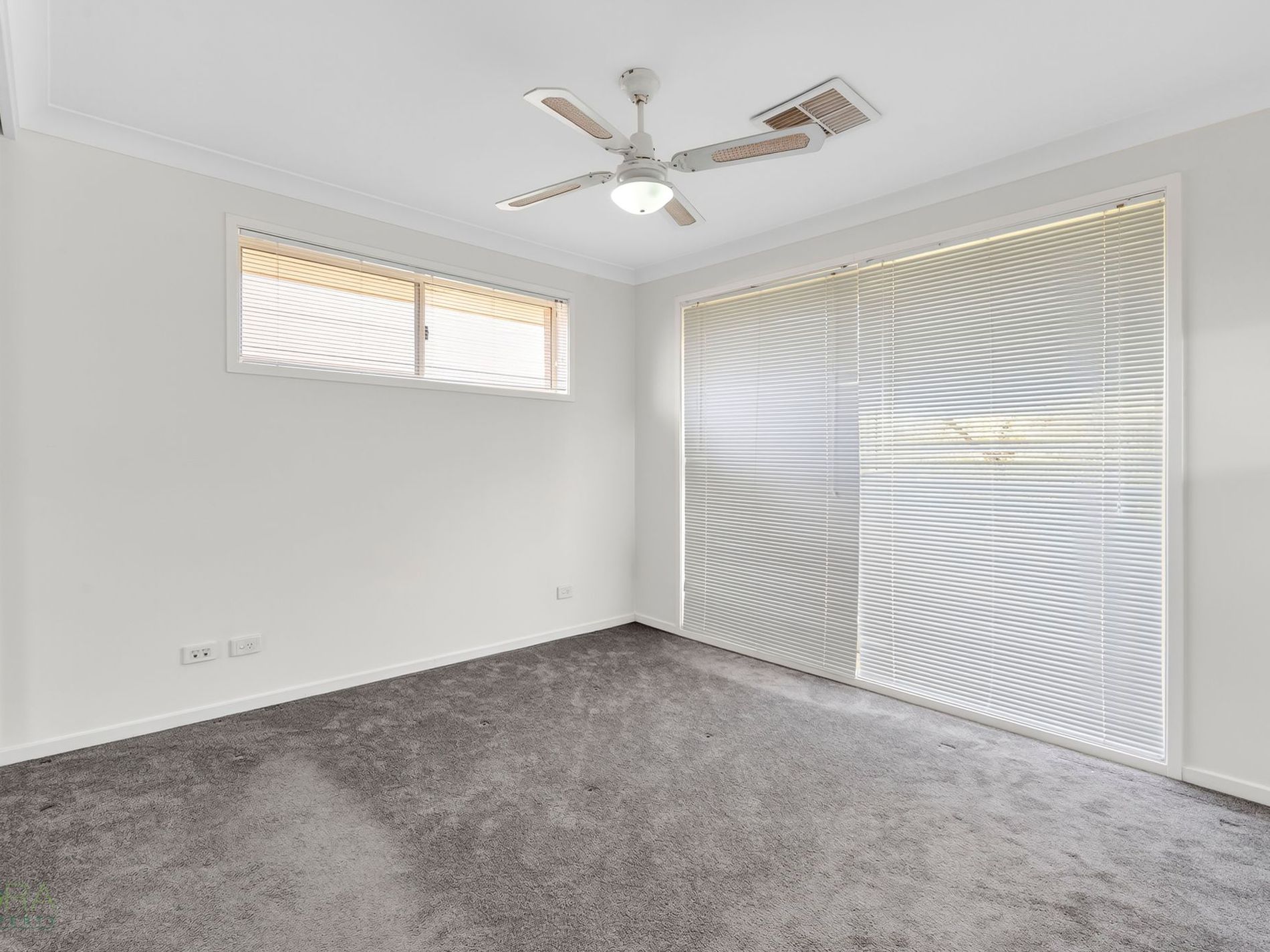 10 Roberts Place, Mcgraths Hill