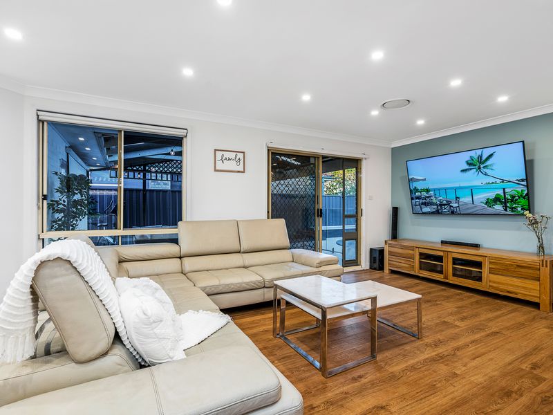 7 Adrian Street, Glenwood