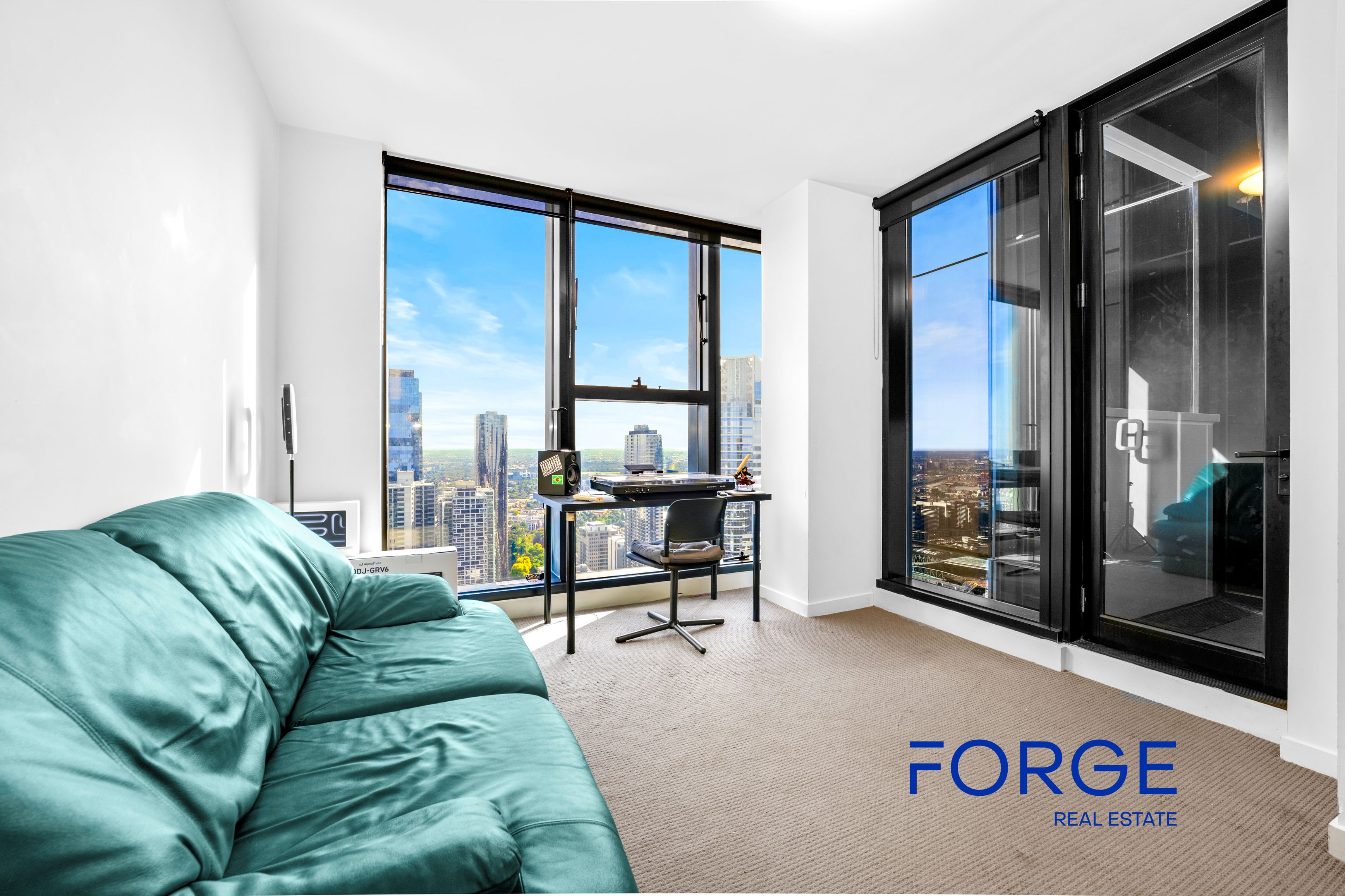 5806 / 568 Collins Street, MELBOURNE