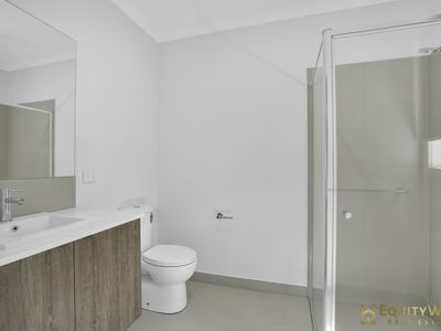 62 Pankina Road, Mambourin