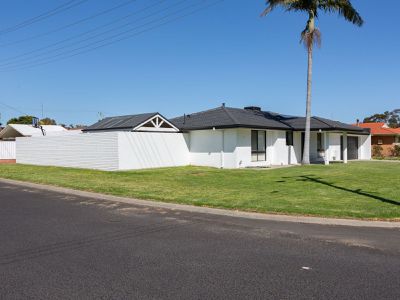 11 Perry Place, East Bunbury