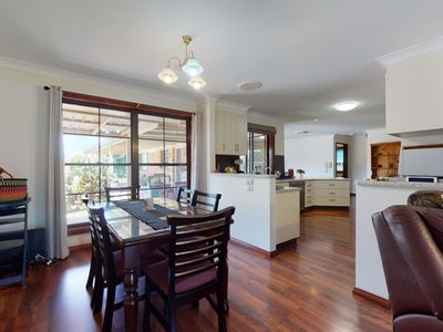 67 Murrayfield Drive, Dubbo
