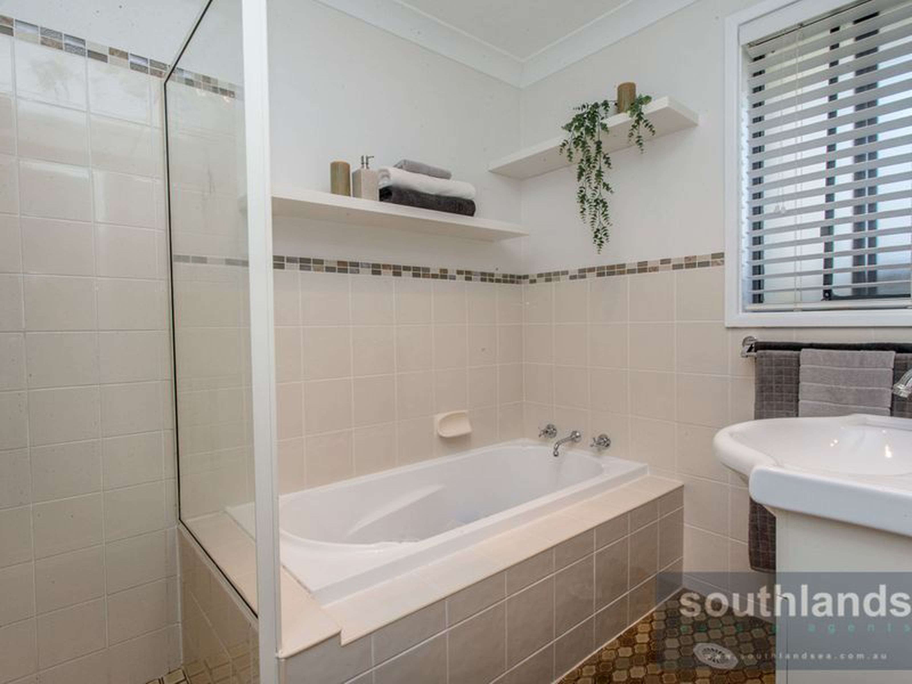 15 Korimul Crescent, SOUTH PENRITH