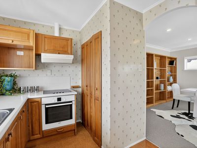 2/33 Gulf View Road, Murrays Bay