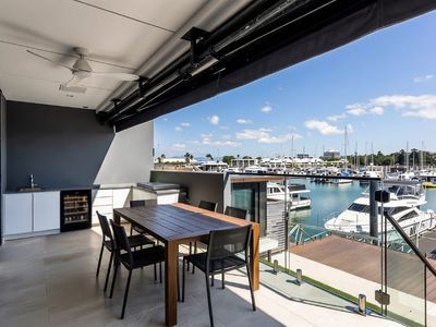 24 / 48 Sir Leslie Thiess Drive, Townsville City