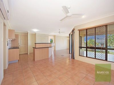 12 Sheoak Circuit, Douglas