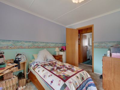 1101 Woodbridge Hill Road, Gardners Bay
