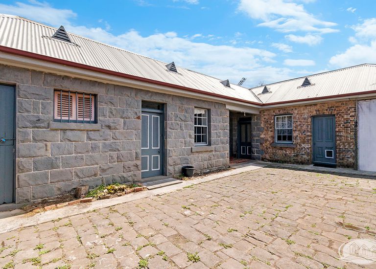 19 Bentinck Street, Portland