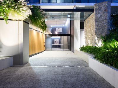4053 / 21 Ross Street, Benowa