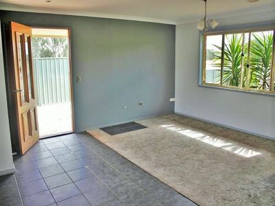 5 Warrens Lane, Rutherglen