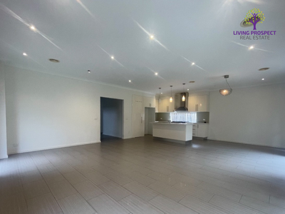57 Sanctuary Lakes East Boulevard, Point Cook