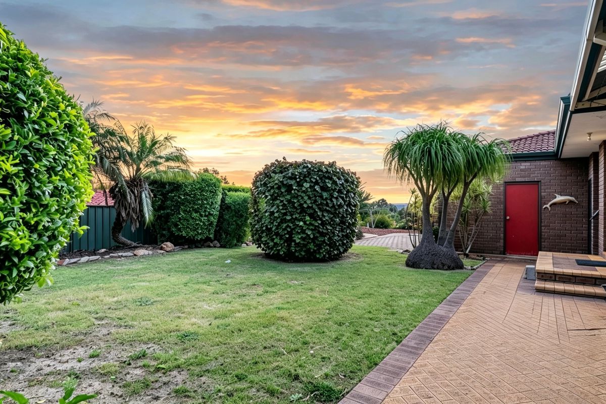 33 Taronga Drive, Kelmscott