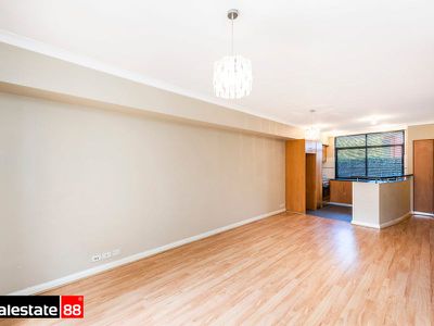 4 / 4-6 Kadina Street, North Perth