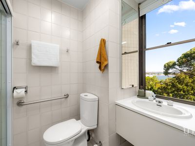 3E / 21 Park Avenue, Crawley