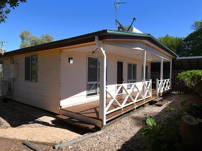 145 Wren Street, Longreach