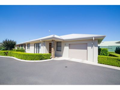 19 / 4 Diane Street, Dubbo