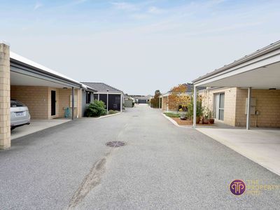 9 / 14 Carbine Bend, Byford