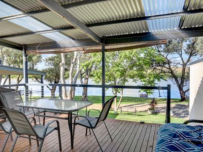15 Mathews Circuit, Woodlane