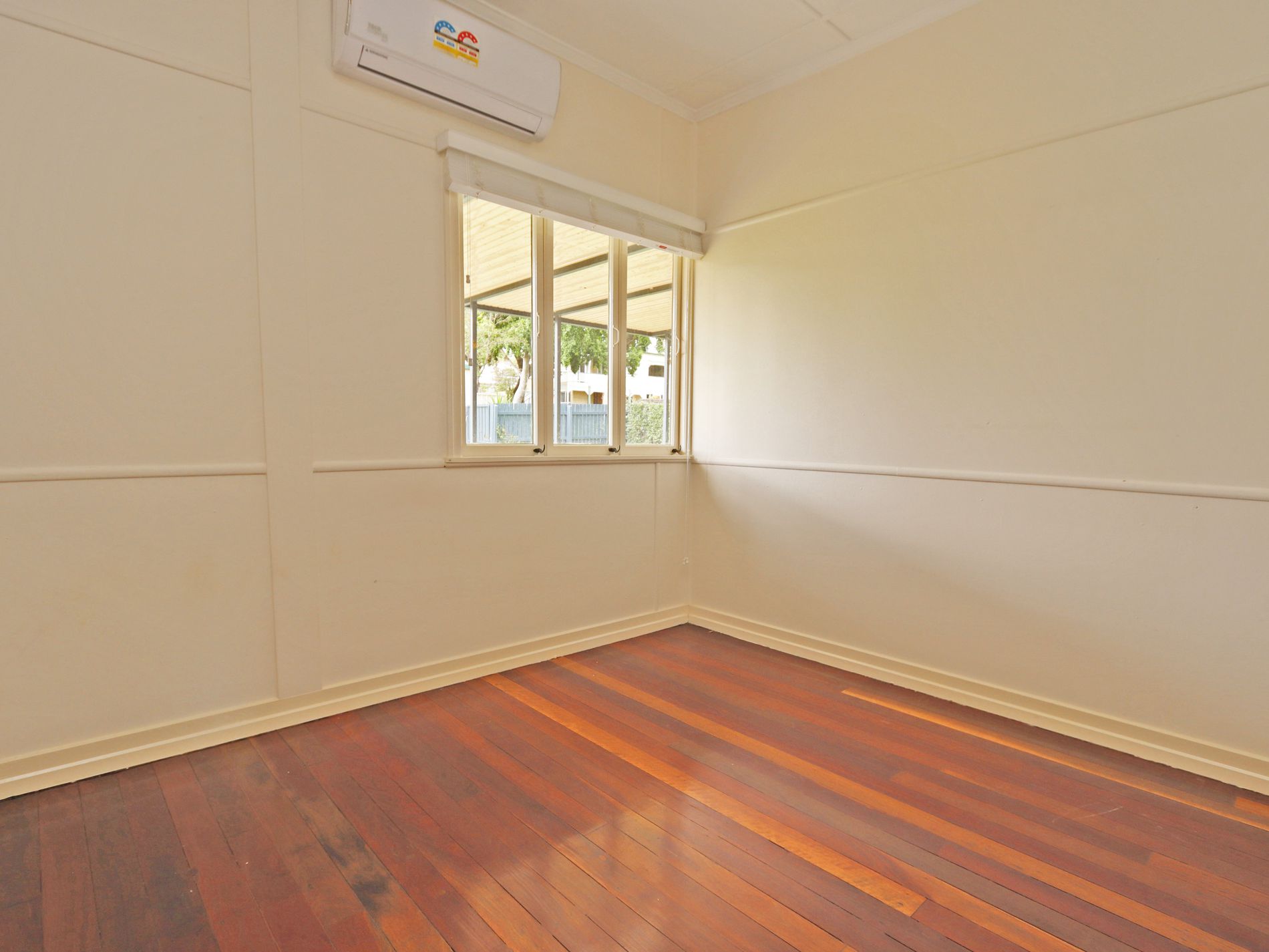 1 REX STREET, Eastern Heights Ipswich Real Estate