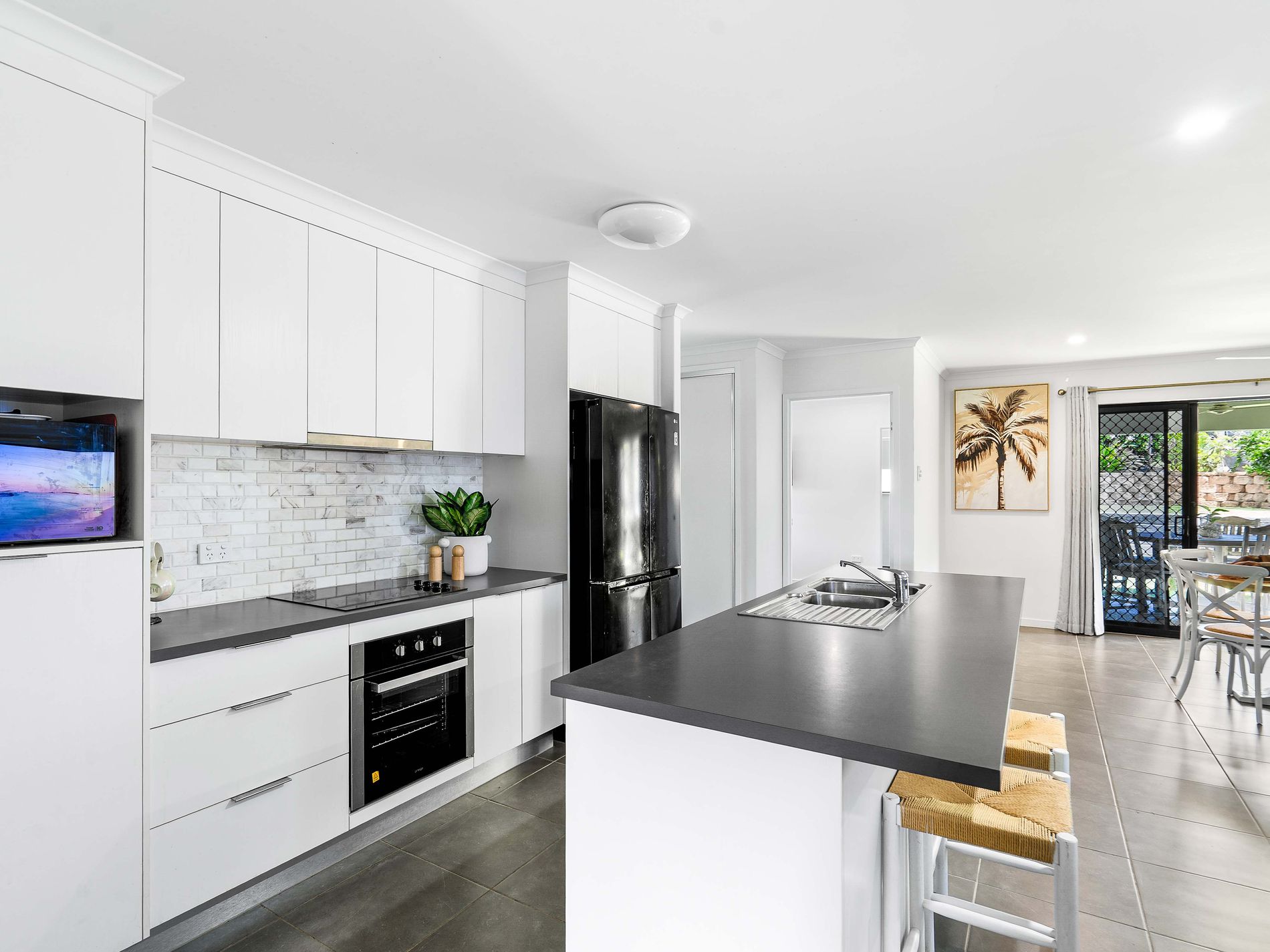 31 Avalon Drive, Rural View