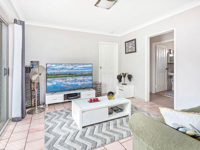 5 / 21 Kemblawarra Road, Kemblawarra
