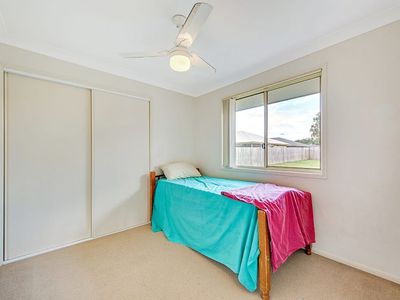 11 Locke Place, Goodna