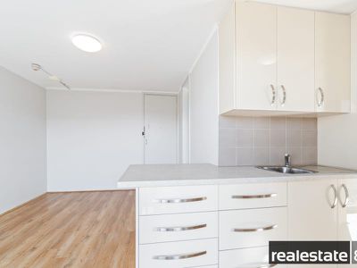 212 / 112-122 Goderich Street, East Perth