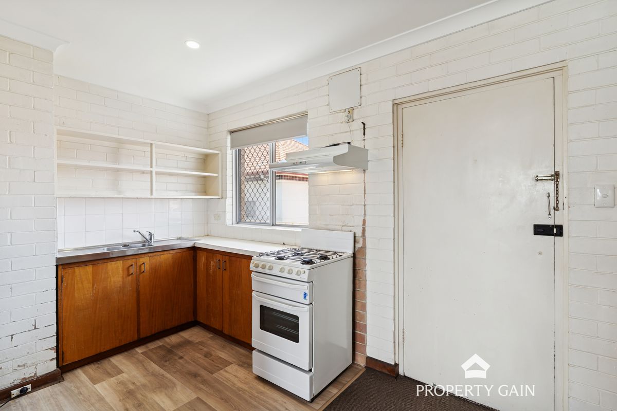 11 / 82 Broadway, Crawley