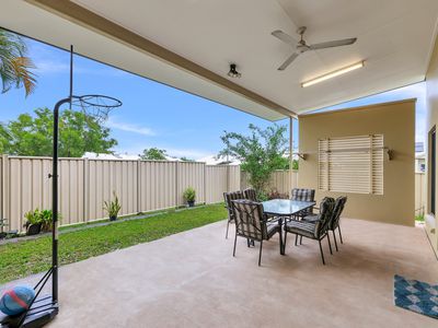 4 / 33 La Pira Circuit, Rosebery