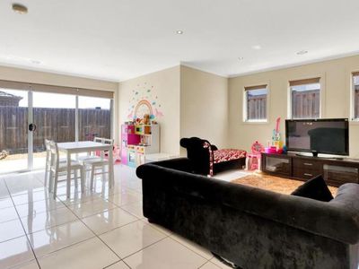 3/39 Claire Way, Tarneit