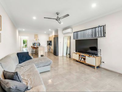 1 / 10 Coldstream Street, Pimpama