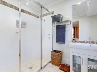 8 Manning Place, Dubbo