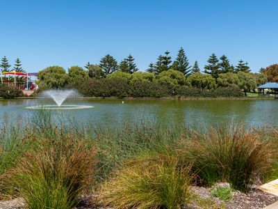 13 Coniston Bend, Waikiki