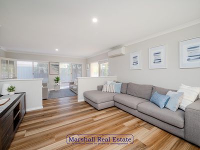 36 Mallina Circuit, Carramar