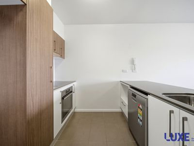 83 / 40 Philip Hodgins Street, Wright