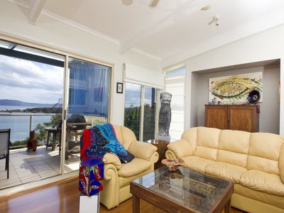 85 Green Point Drive, Green Point