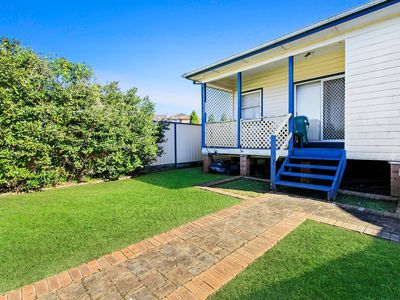 35 & 35A Addison Avenue, Lake Illawarra