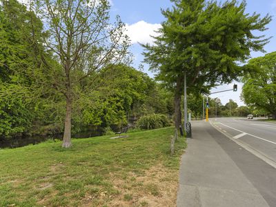 GO2 / 1 Hewitts Road , Merivale