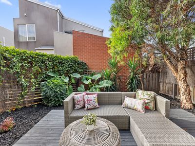 4 / 2 Bellairs Avenue, Seddon