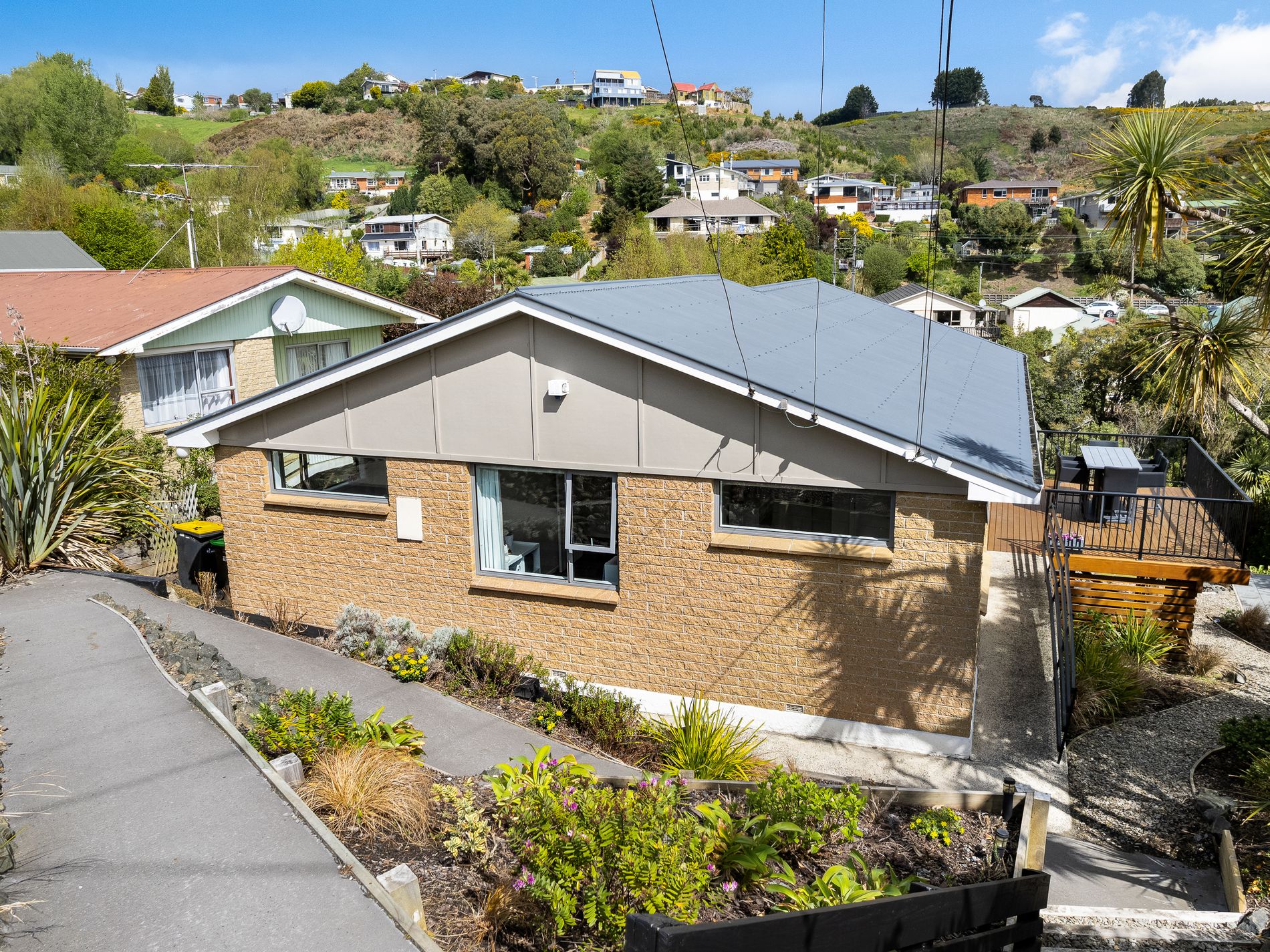 9 Bell Crescent, Concord