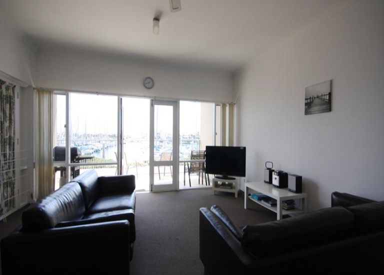 1 / 12 Arcadia Court, North Haven