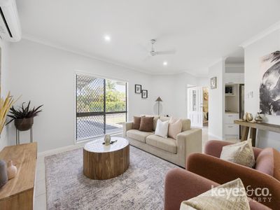 6 Viola Court, Annandale