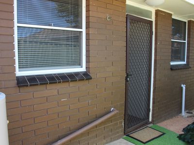3 / 2 Hagan Court, Belmont