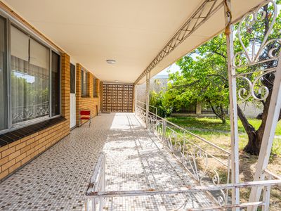 32 WATSON STREET, Wodonga