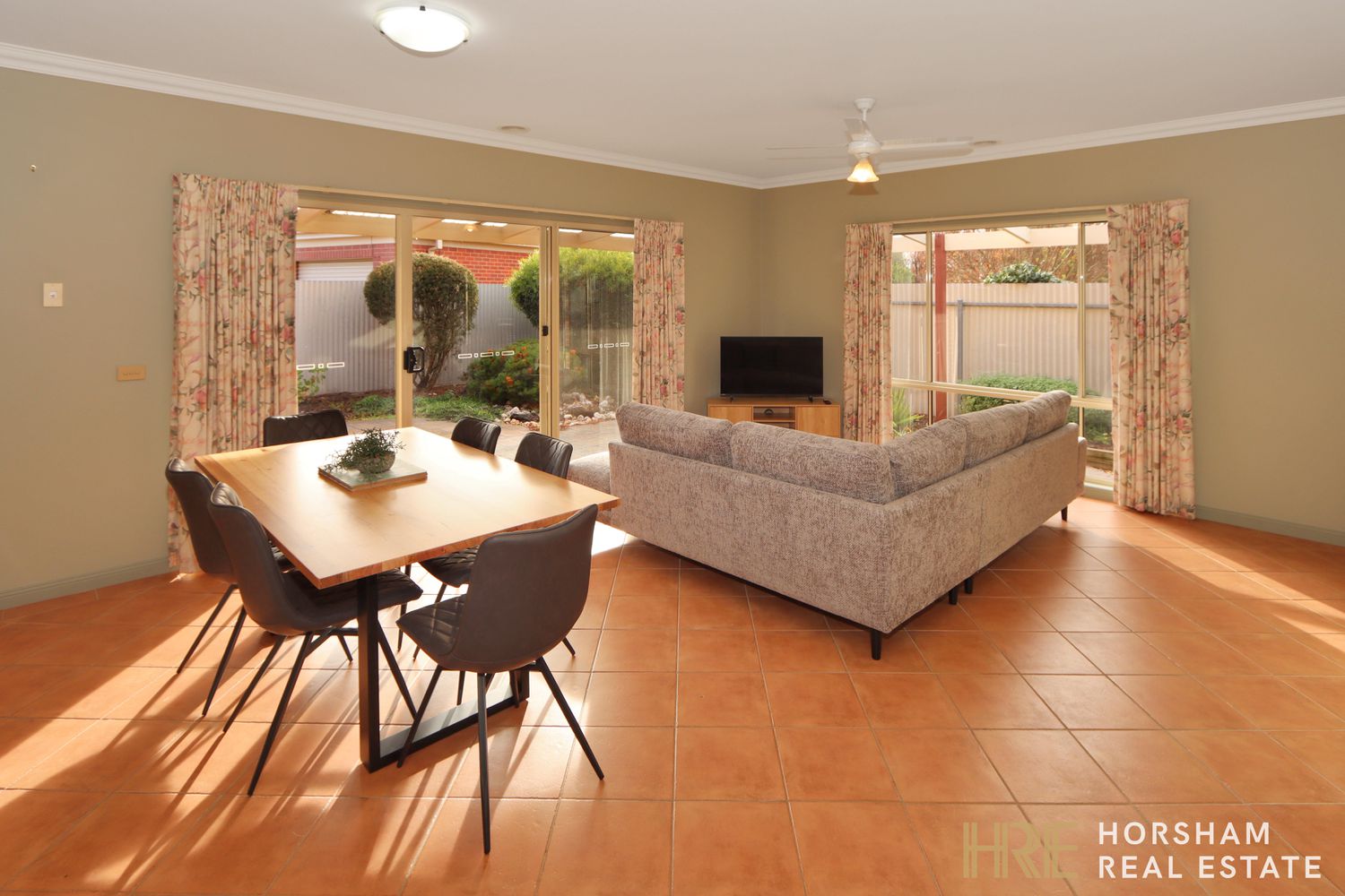5 Sayer Court, Horsham